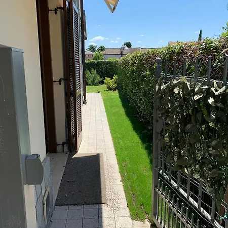 Casa Lago Maggiore Holiday home Lesa
